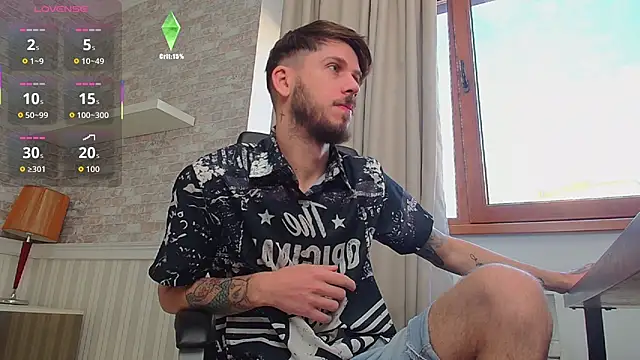 JonahShaw online show from September 15, 4:34 am