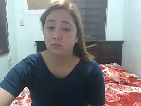 Hello Kiffy69 online show from March 29, 1:33 pm