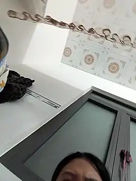 Snapshot of Sexyladzy chatting on September 16, 5:25 pm Sexyladzy online show from September 16, 5:25 pm