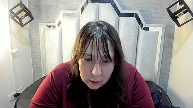  Emily rosee  online show from October 18, 12:17 pm