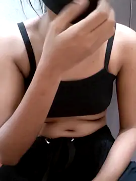 Snapshot of Tara2007 chatting on November 4, 7:51 am Tara2007 online show from November 4, 7:51 am