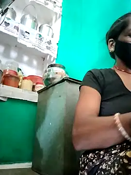 Snapshot of Sexi_savita chatting on October 20, 7:20 am Sexi savita online show from October 20, 7:20 am