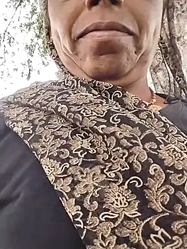 Snapshot of Sexi_savita chatting on October 29, 4:48 am Sexi savita online show from October 29, 4:48 am