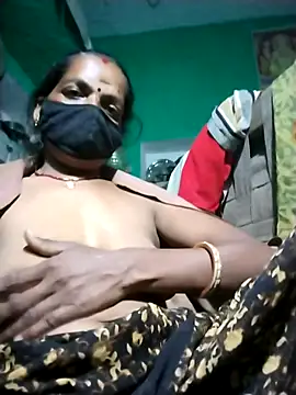 Snapshot of Sexi_savita chatting on November 8, 11:36 pm Sexi savita online show from November 8, 11:36 pm