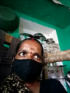 Snapshot of Sexi_savita chatting on November 13, 10:14 am Sexi savita online show from November 13, 10:14 am