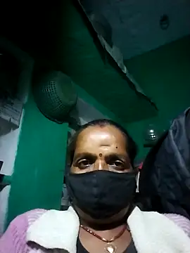 Snapshot of Sexi_savita chatting on November 19, 4:40 pm Sexi savita online show from November 19, 4:40 pm