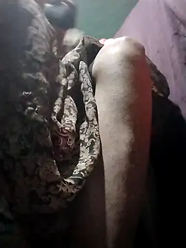 Snapshot of Sexi_savita chatting on December 3, 10:19 pm Sexi savita online show from December 3, 10:19 pm