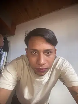 Snapshot of Patrick_Hott_ chatting on January 16, 8:02 pm Patrick Hott online show from January 16, 8:02 pm