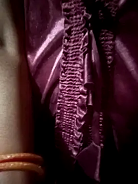 Snapshot of SEXY-MAHI4 chatting on November 8, 5:45 pm SEXY-MAHI4 online show from November 8, 5:45 pm