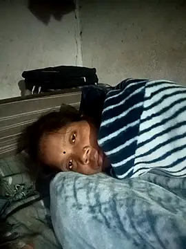 Snapshot of SEXY-MAHI4 chatting on November 19, 5:35 pm SEXY-MAHI4 online show from November 19, 5:35 pm