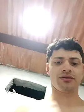 Snapshot of adrian1999osorio chatting on October 23, 1:49 am adrian1999osorio online show from October 23, 1:49 am