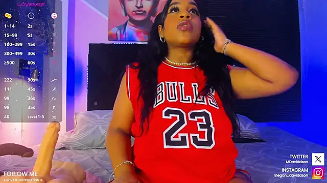 Snapshot of blackhardfuck chatting on December 11, 9:55 pm blackhardfuck online show from December 11, 9:55 pm