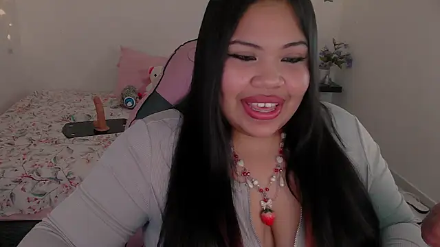 Snapshot of Juicy_elenxx chatting on September 11, 3:39 am Juicy elenxx online show from September 11, 3:39 am