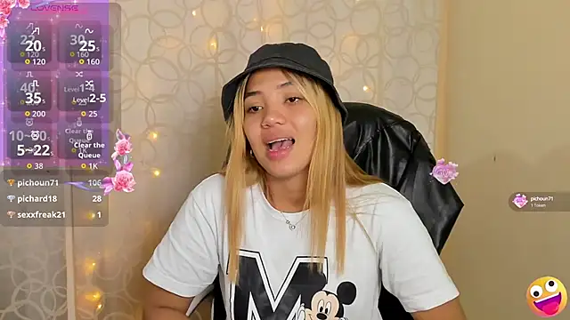 Snapshot of kata22sofia chatting on November 27, 4:09 pm kata22sofia online show from November 27, 4:09 pm