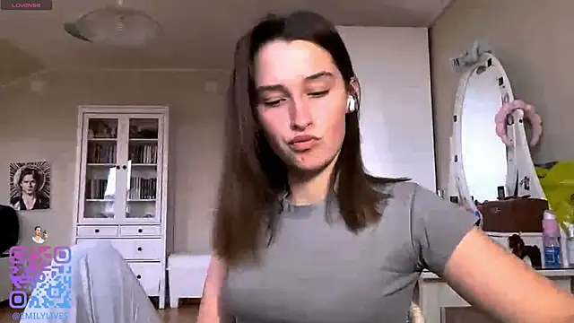 DarlineBrustera online show from February 22, 2:04 pm