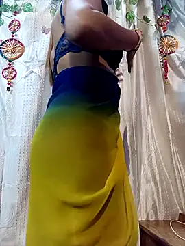 Snapshot of Jaanu-88 chatting on December 5, 5:53 pm Jaanu-88 online show from December 5, 5:53 pm