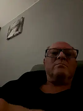 naughtygrandad1 online show from October 4, 4:32 am