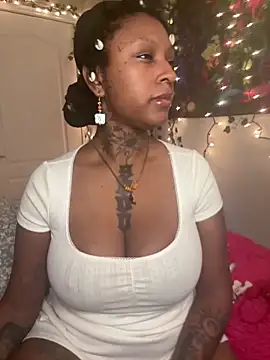 Snapshot of MistiSavannah chatting on March 19, 12:36 am MistiSavannah online show from March 19, 12:36 am