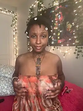 Snapshot of MistiSavannah chatting on March 21, 1:16 pm MistiSavannah online show from March 21, 1:16 pm