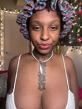 Snapshot of MistiSavannah chatting on May 9, 11:59 am MistiSavannah online show from May 9, 11:59 am