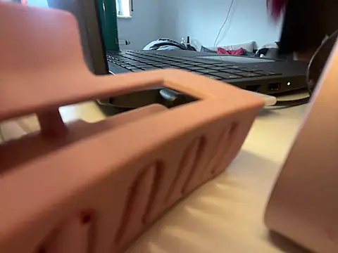 OliviaaFischer online show from February 19, 10:44 am