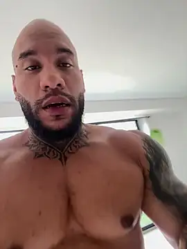 Snapshot of Andrew_Johnnson chatting on November 4, 4:39 pm Andrew Johnnson online show from November 4, 4:39 pm