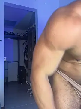 Snapshot of Andrew_Johnnson chatting on November 13, 11:25 pm Andrew Johnnson online show from November 13, 11:25 pm