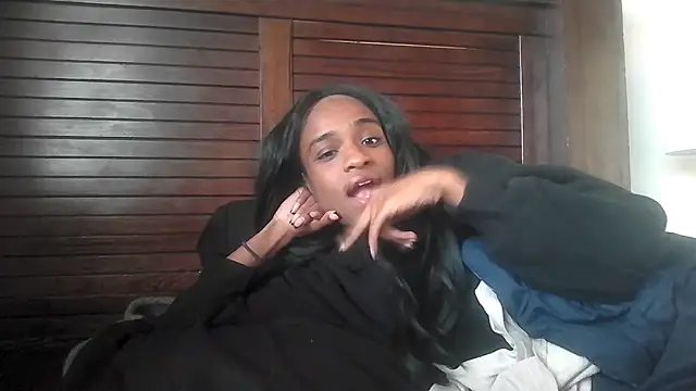 Marlowlovee online show from October 26, 12:27 am