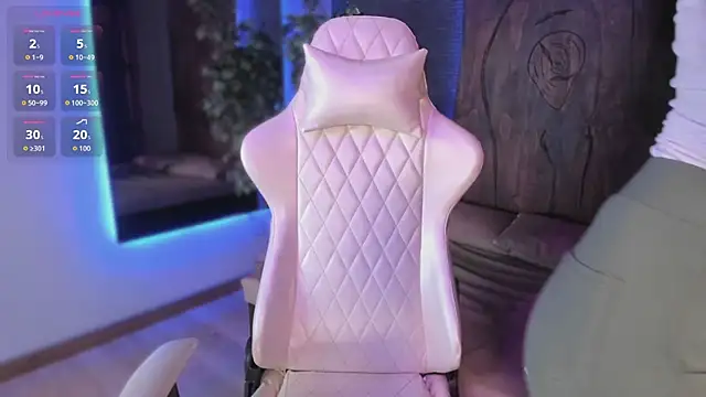 RenataLeclair online show from December 5, 4:25 pm