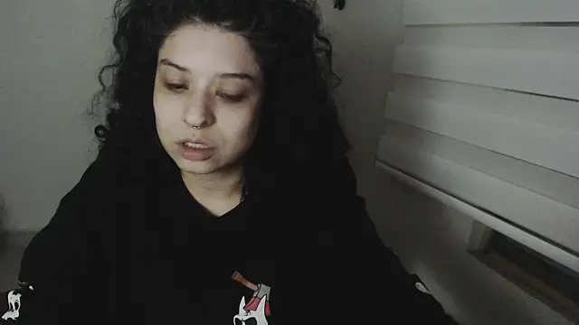 Snapshot of miss_carmila1 chatting on November 5, 1:38 am miss carmila1 online show from November 5, 1:38 am