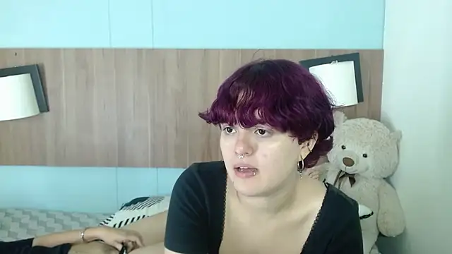 JadeAndJess  online show from September 23, 1:36 pm