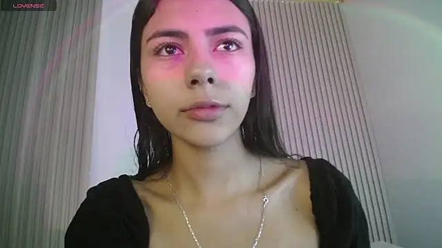 Snapshot of LilybethGray chatting on September 23, 3:37 pm LilybethGray online show from September 23, 3:37 pm