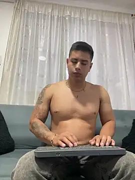 miaftmax online show from September 26, 8:13 pm