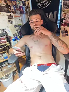 Snapshot of Mexxwell69 chatting on October 6, 4:26 pm Mexxwell69 online show from October 6, 4:26 pm