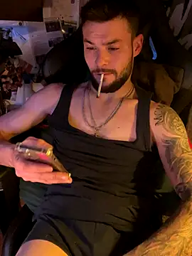 Snapshot of Mexxwell69 chatting on October 24, 11:56 pm Mexxwell69 online show from October 24, 11:56 pm