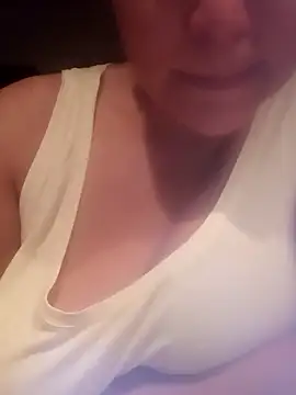 Cassandrina1 online show from September 12, 4:23 am