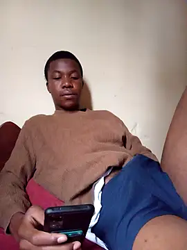 Snapshot of sweetdickboy2 chatting on November 20, 5:07 am sweetdickboy2 online show from November 20, 5:07 am