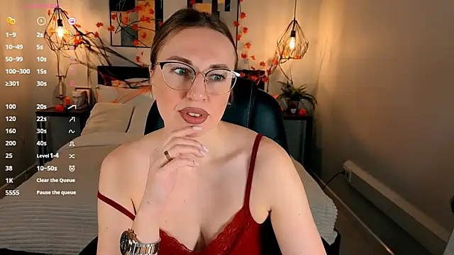 Lexi terele online show from November 2, 6:49 am