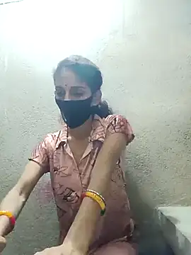 priyastrip314 online show from March 13, 6:36 pm