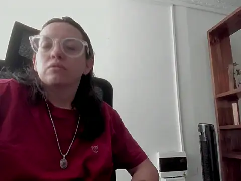 Snapshot of dalila_macherano1 chatting on October 18, 3:57 pm dalila macherano1 online show from October 18, 3:57 pm