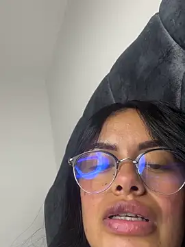 Melissa coch online show from October 30, 4:36 am