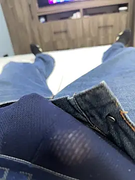 Snapshot of Xarkomm chatting on February 27, 6:30 pm Xarkomm online show from February 27, 6:30 pm