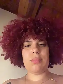 Snapshot of Enyagleam_ chatting on November 8, 3:07 am Enyagleam online show from November 8, 3:07 am