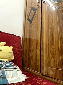 Snapshot of July-Asian chatting on October 9, 10:57 am July-Asian online show from October 9, 10:57 am