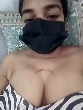 Little toy girl online show from April 21, 6:52 am