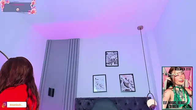 Snapshot of dreamleah_ chatting on December 14, 5:46 am dreamleah online show from December 14, 5:46 am