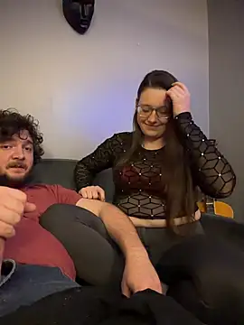 Mommasaurrex online show from December 3, 2:41 am