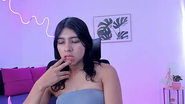 Snapshot of Cherrydollxx chatting on September 20, 12:28 pm Cherrydollxx online show from September 20, 12:28 pm