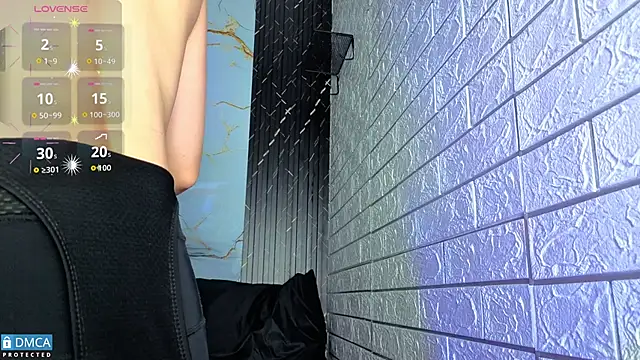 nena cupcake  online show from November 28, 11:02 am