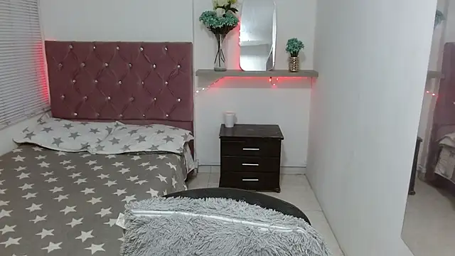 Snapshot of pixiefuckass chatting on September 26, 12:31 pm pixiefuckass online show from September 26, 12:31 pm